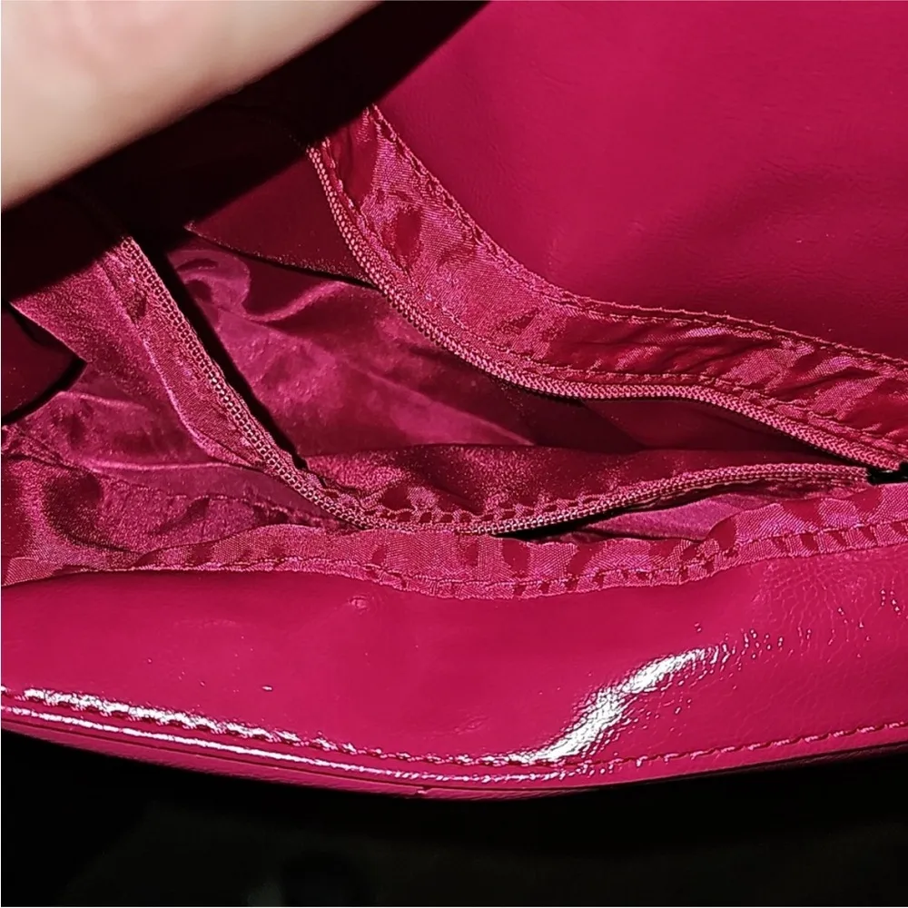 Super adorable pink crossbody or hand bag - Image 5