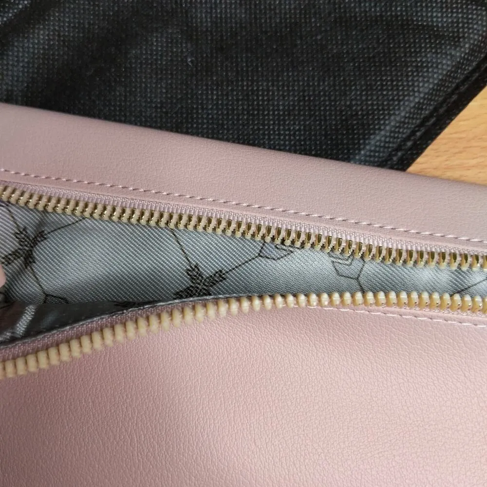 Aimee Kestenberg Marietta Flat Wallet - NWT - Image 6