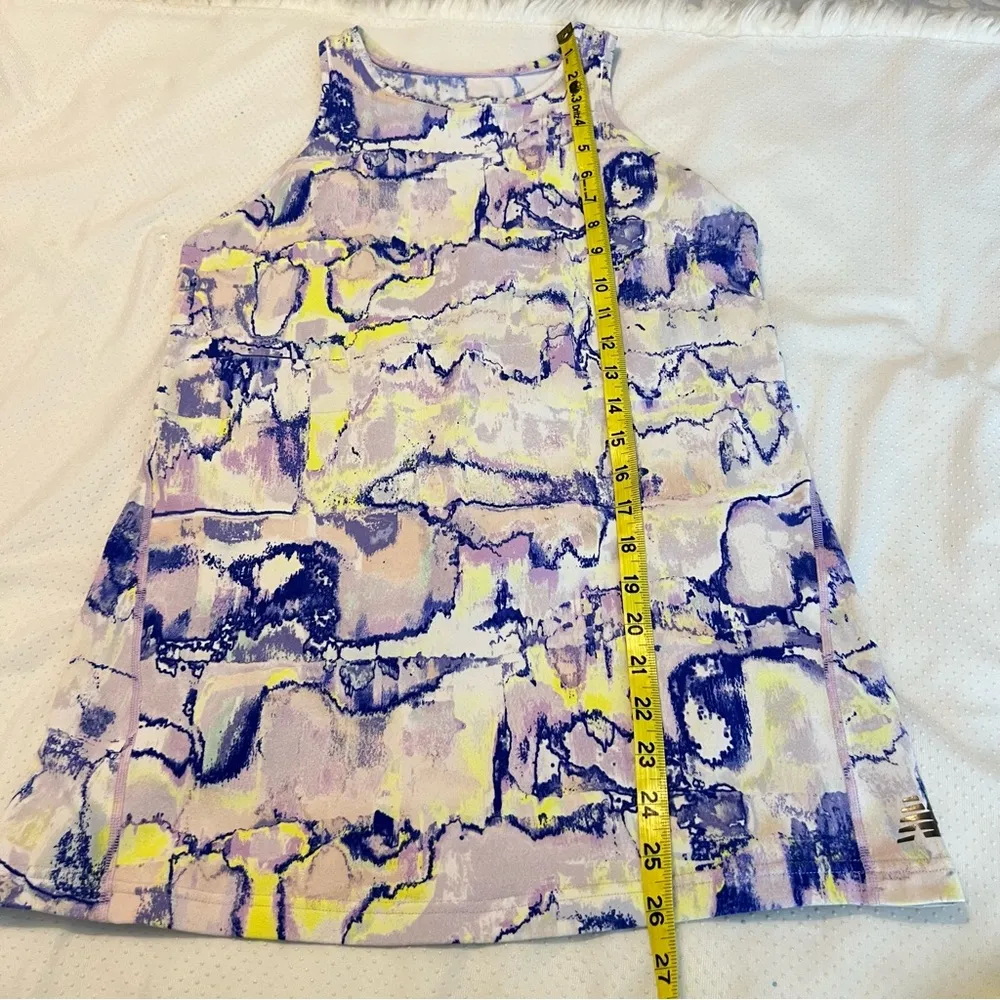 New Balance Athletic Tank Top Open Back NO Size tag 16” pit to pit Swirl - Image 5