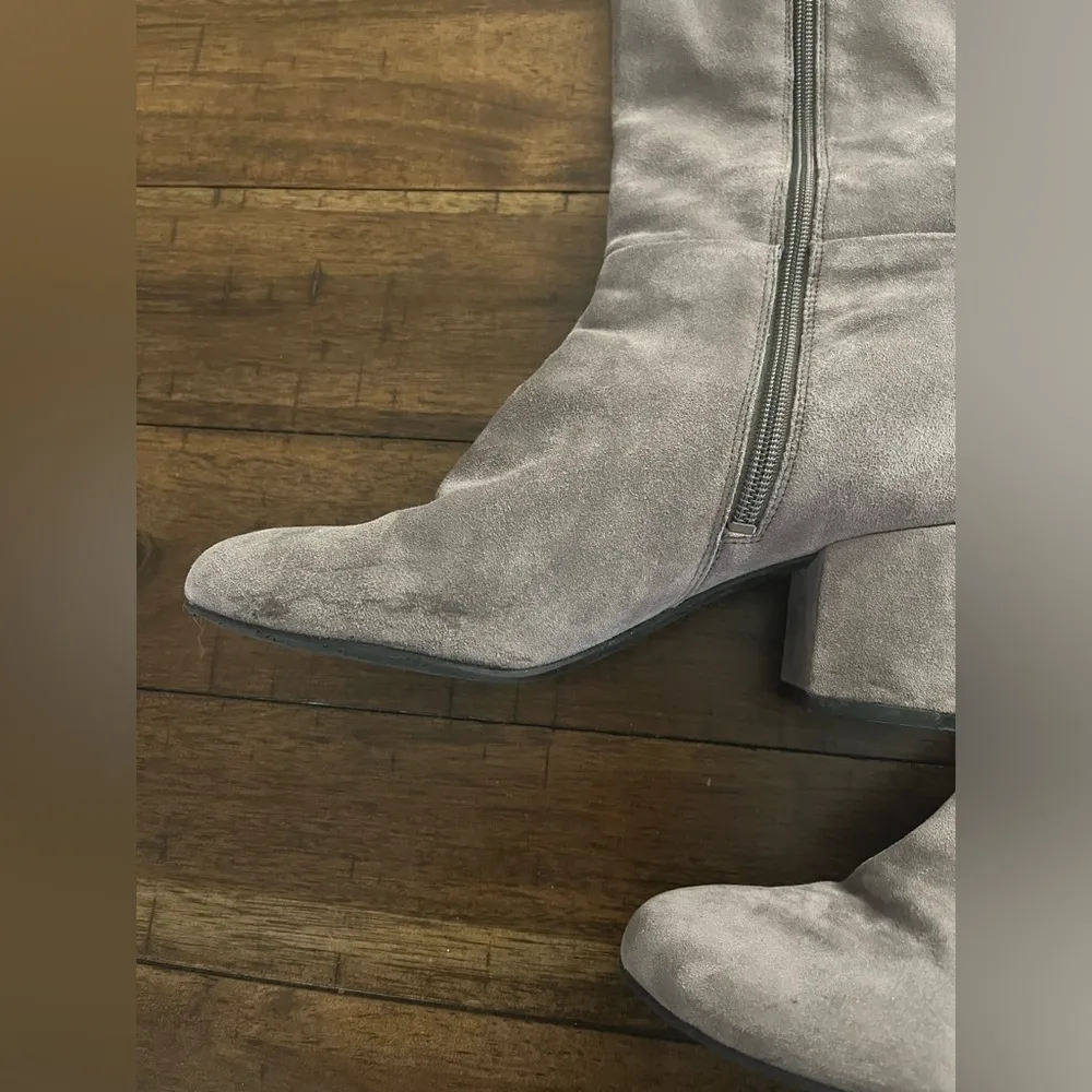 Isaac Mizrahi suede 8 - Image 2