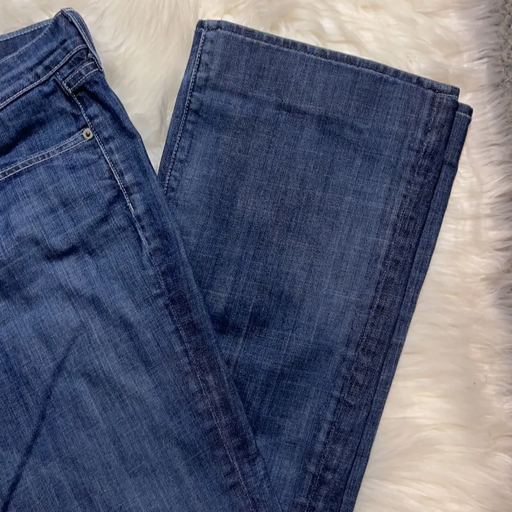 7 For All Mankind Low Rise Boot Cut Jeans Size 32 - Image 6
