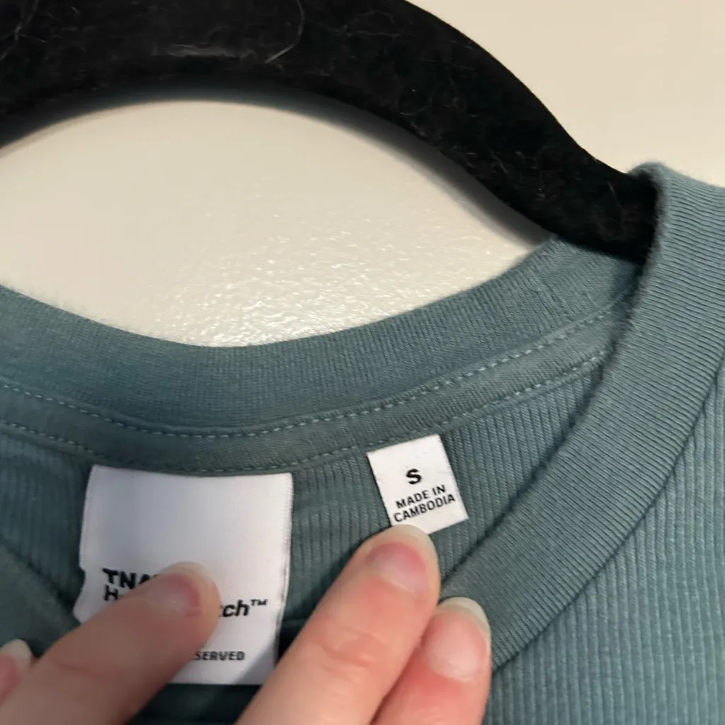 TNA Seafoam Cropped Tee Green - Image 2