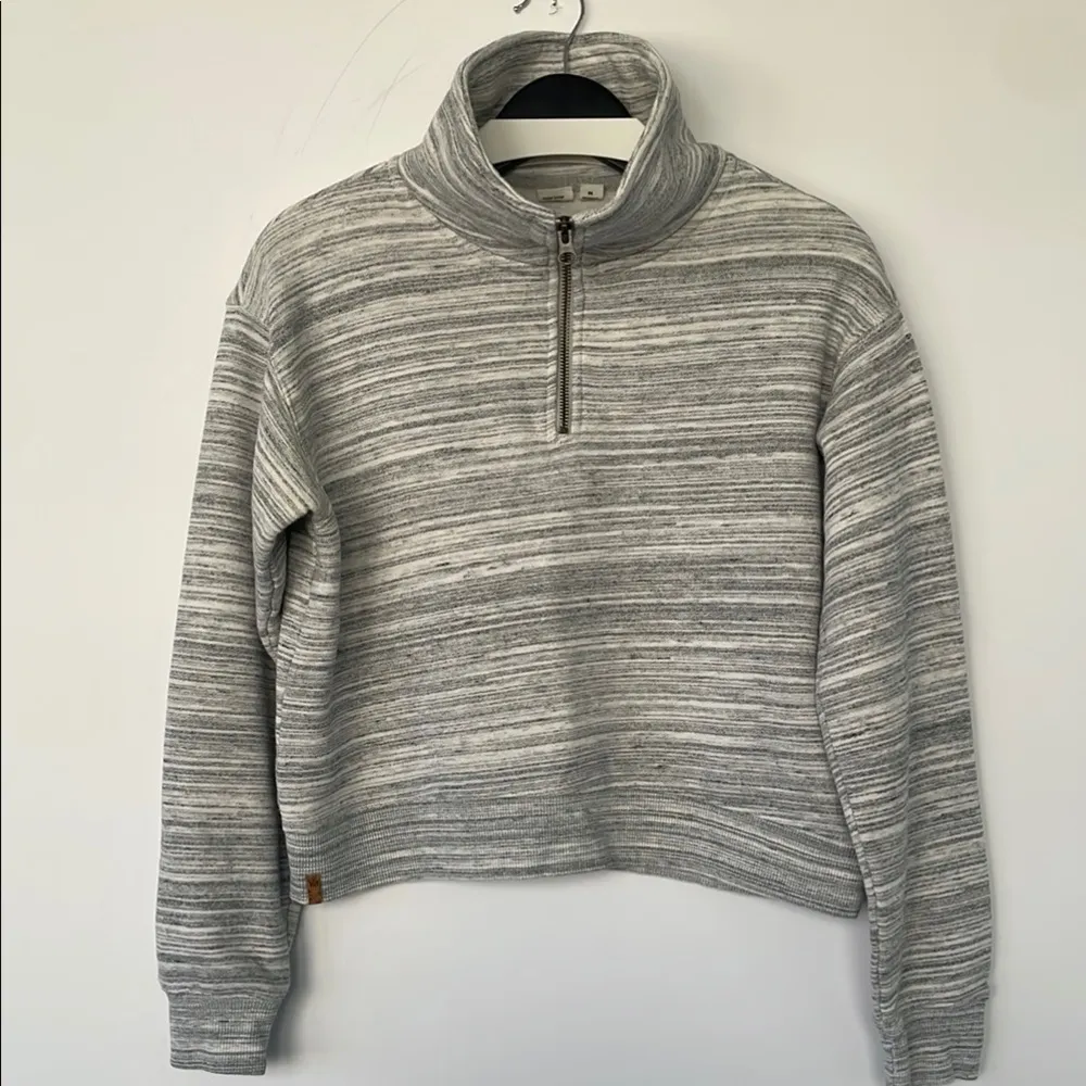 Tentree Women’s 1/4 Zip Fleece Quarter Zip Sweatshirt Medium - Image 5