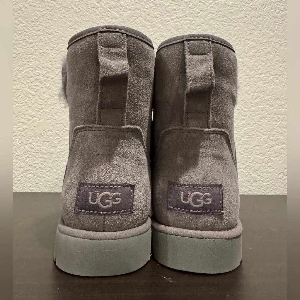 NEW UGG Cory II 1125792 Classic Sheepskin Slim Suede Grey Boots 6.5 US 6 - Image 4