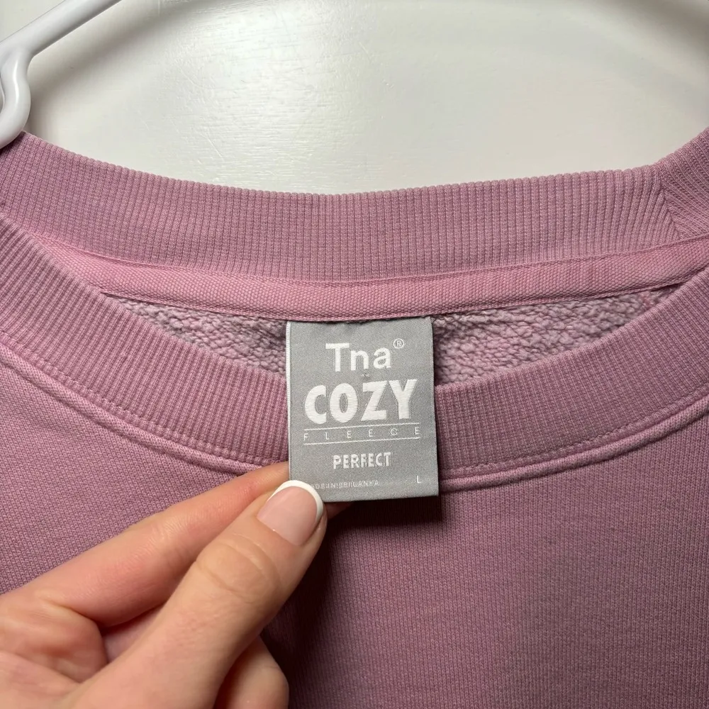 TNA Cozy Perfect Crop Crewneck Pink - Image 6