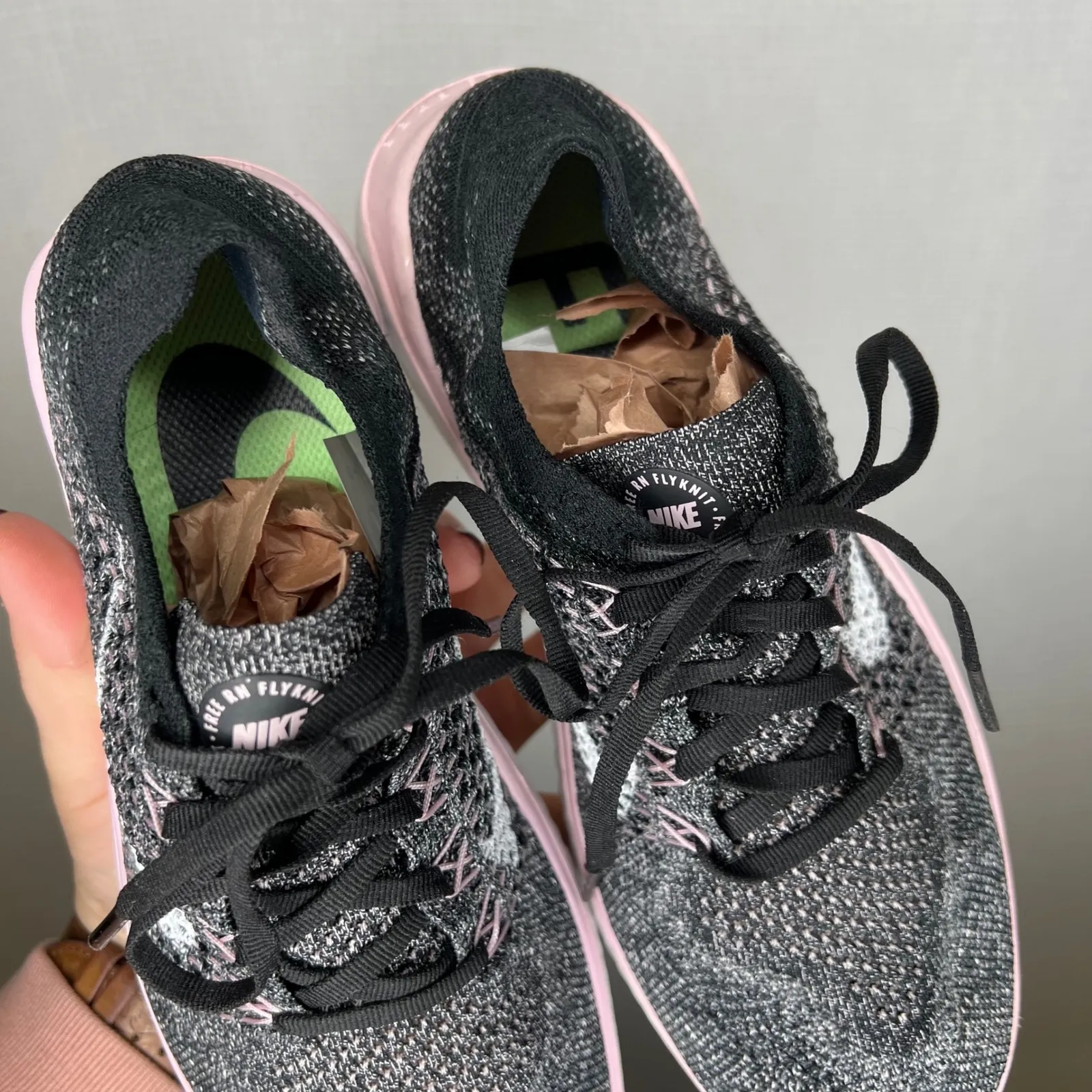 Nike Free RN Flyknit Women's Running Shoes Black Pink White Size 8 - Image 5