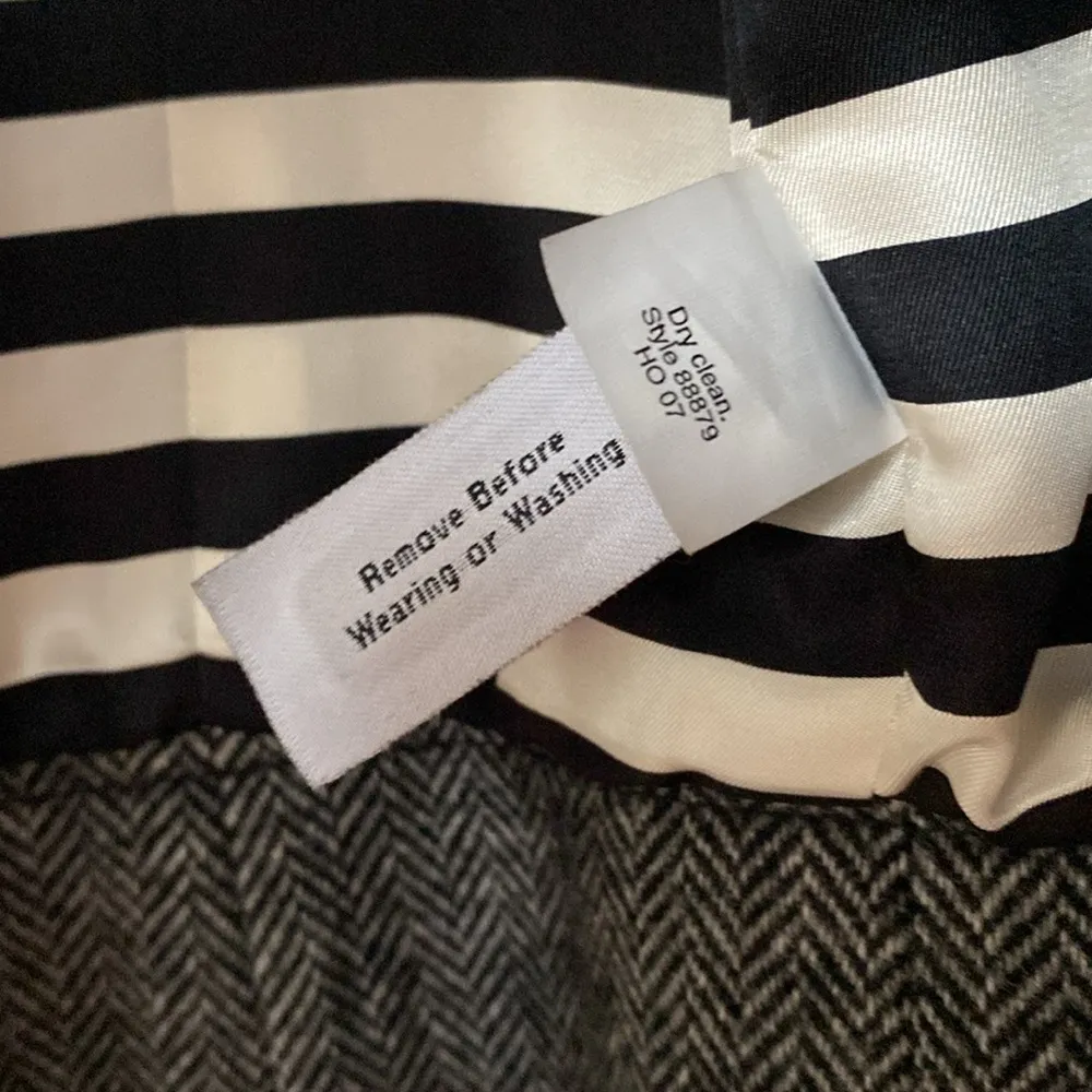 J Crew Cheshire Herringbone 100% Wool Crop Coat Size 6 Gray Black Classic Jacket - Image 9