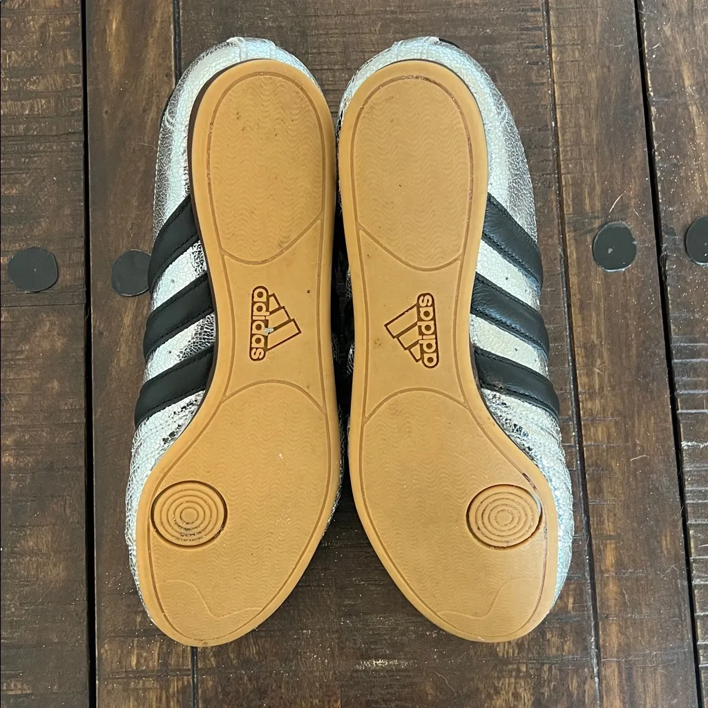 Adidas Originals WomensTaekwondo Metallic Silver Sneaker Shoe Sz 10 EUC - Image 12