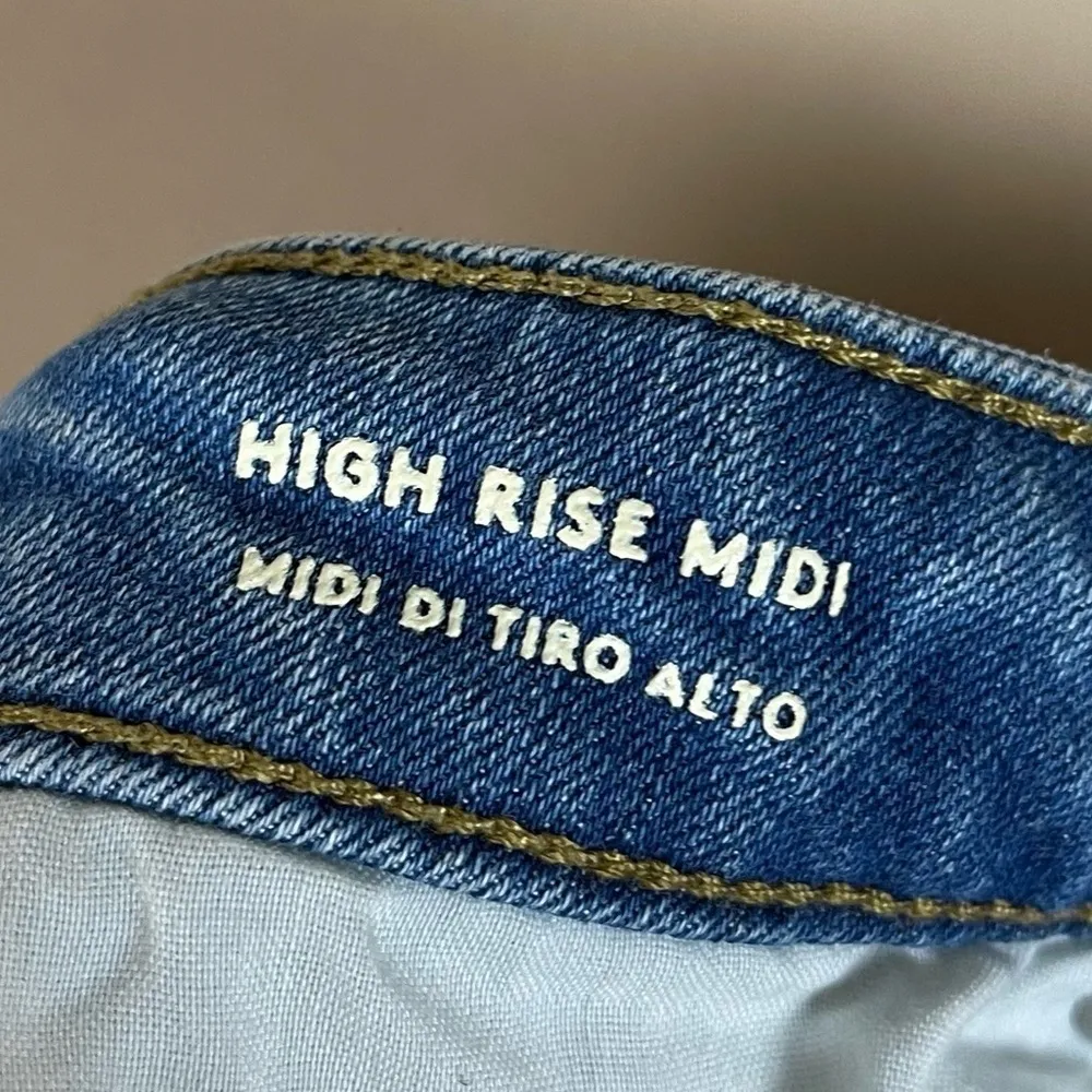 Universal Thread 2 / 26 High Rise Midi Button Fly Jean Shorts Jorts Rolled Retro - Image 5