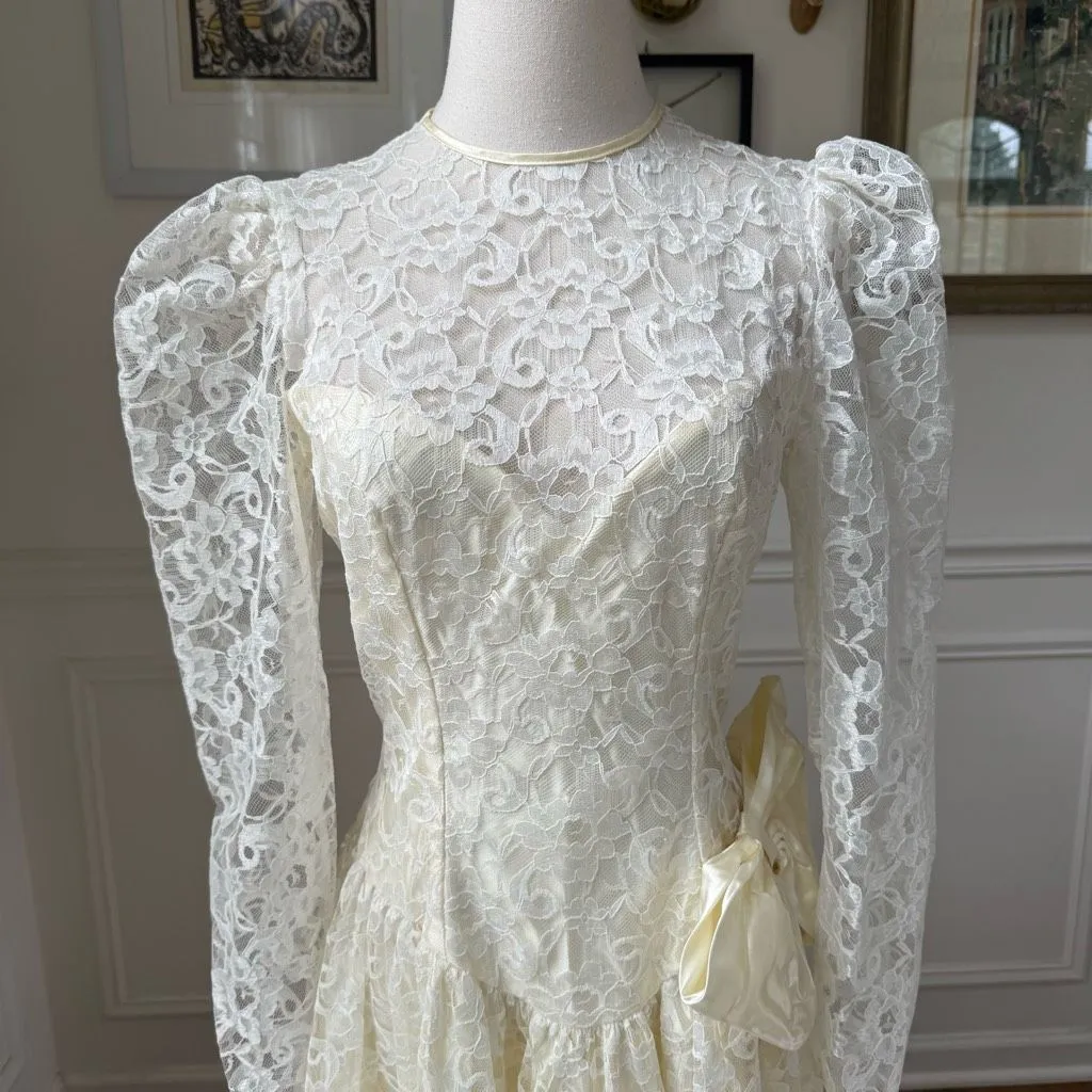 Vintage 80s Elaine’s Victorian Bridal Tea Midi Length Ivory Dress and Cape S White - Image 10