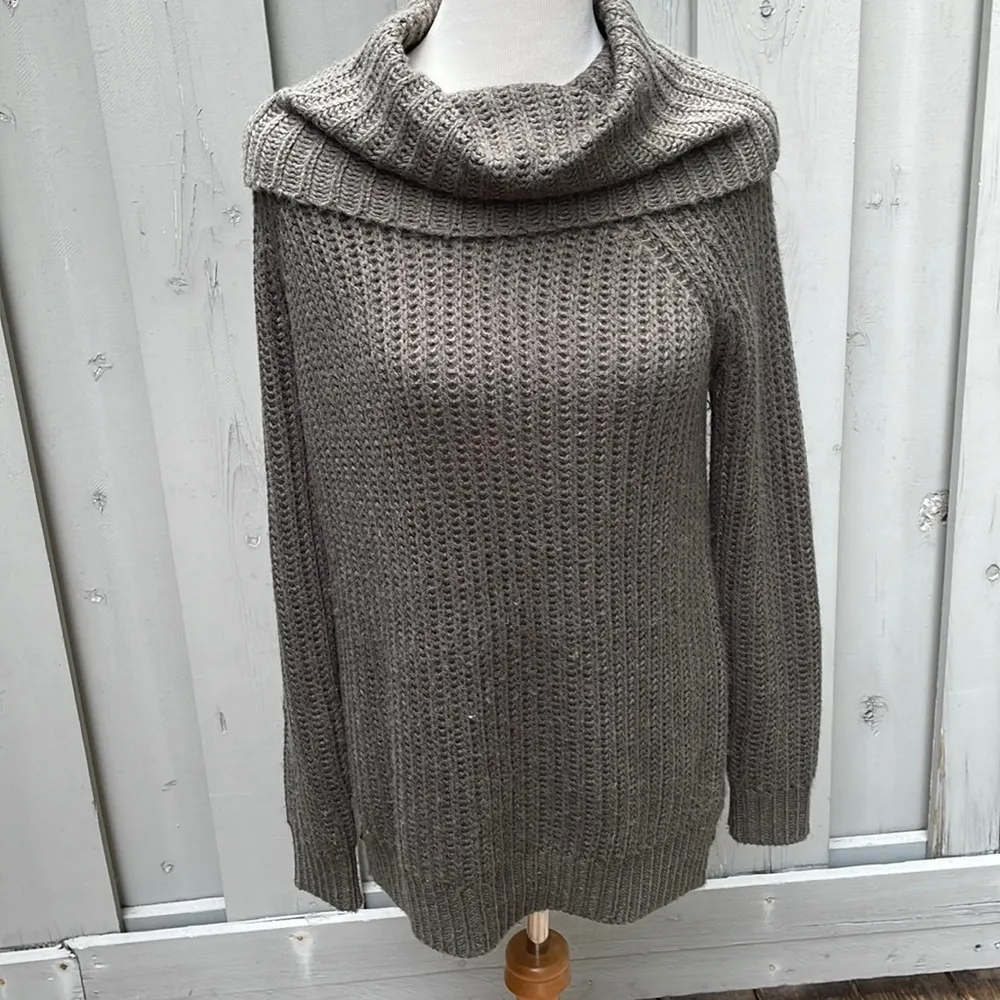 Forever 21 Dark Moss Green Tunic Cowl Neck Vertical Ribbed Knit Sweater US Med - Image 2