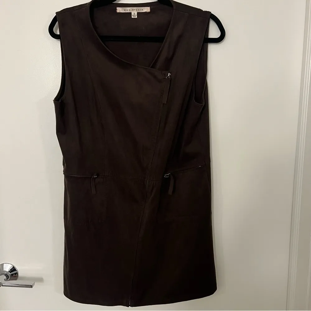 Max Studio Brown Western Cowgirl style Faux Suede Zipper Vest- Small - Image 2