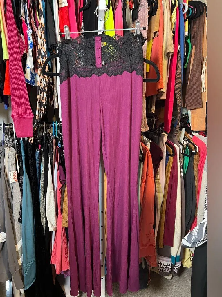 NWT Beach Bunny Anise Pants High Waist Lace Detail Lounge Pants Flare Cut - Image 3