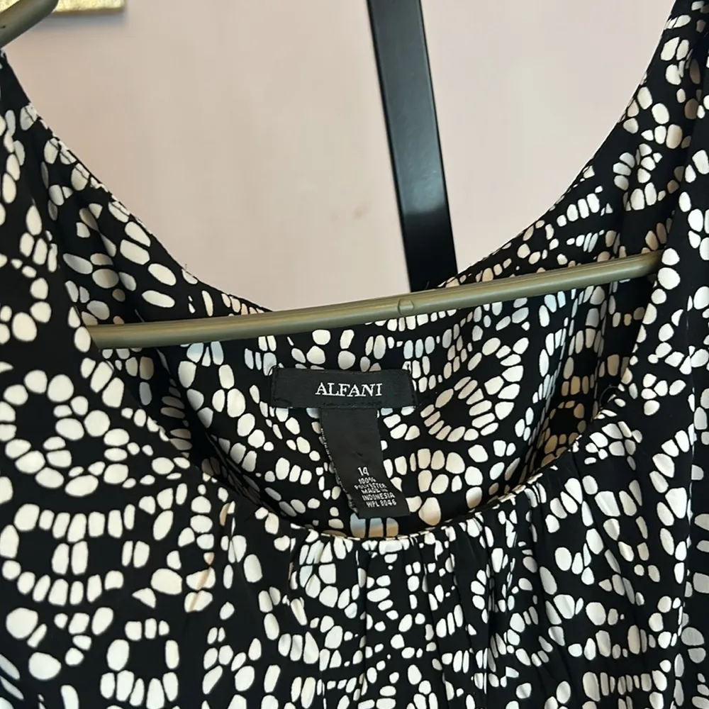 Alfani Black And White Dress 100% Polyester Size 14 - Image 3