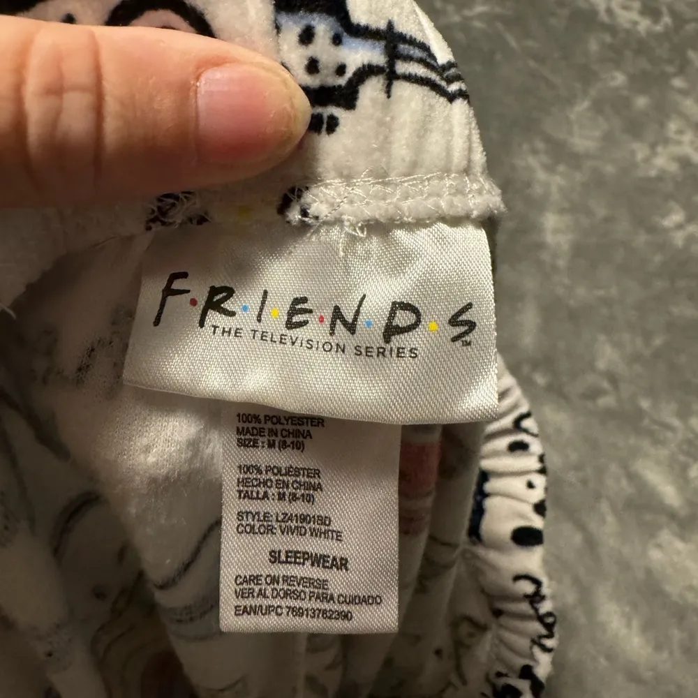 FRIENDS Fleece White and Red Pajamas Bottoms with Whimsical Print Size M - Image 2