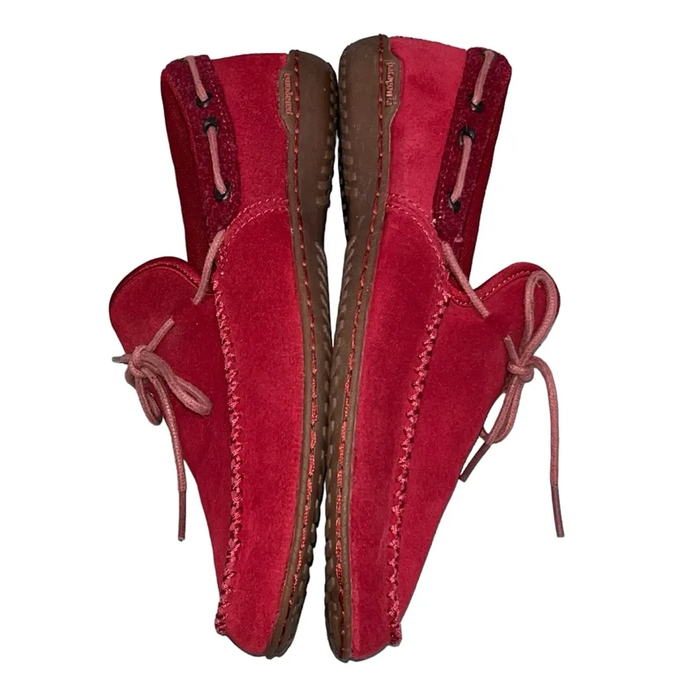Women’s Patagonia Waxed Red Kula Suede Moccasins Size 7 - Image 4