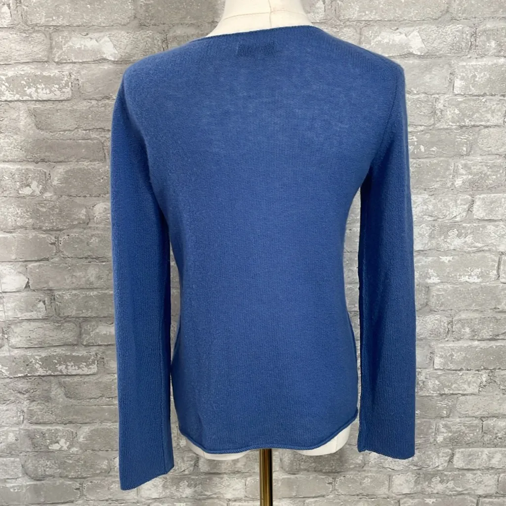 Vince Cashmere Trimless Pullover Sweater in Hydrangea - Image 4