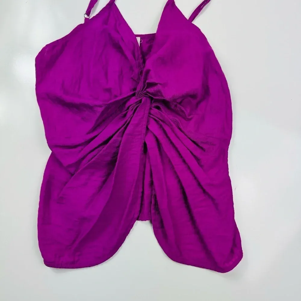 Flawless Fuchsia Front Twist Sleeveless‎ Top Size Medium - Image 5