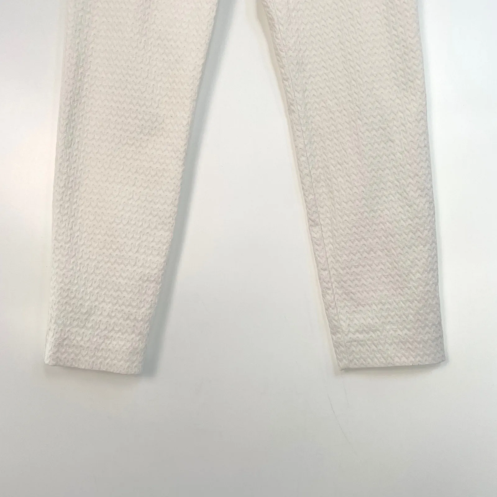 Trina Turk Women's White Textured Cotton Blend Slim Ankle Pants Size‎ 0 - Image 5