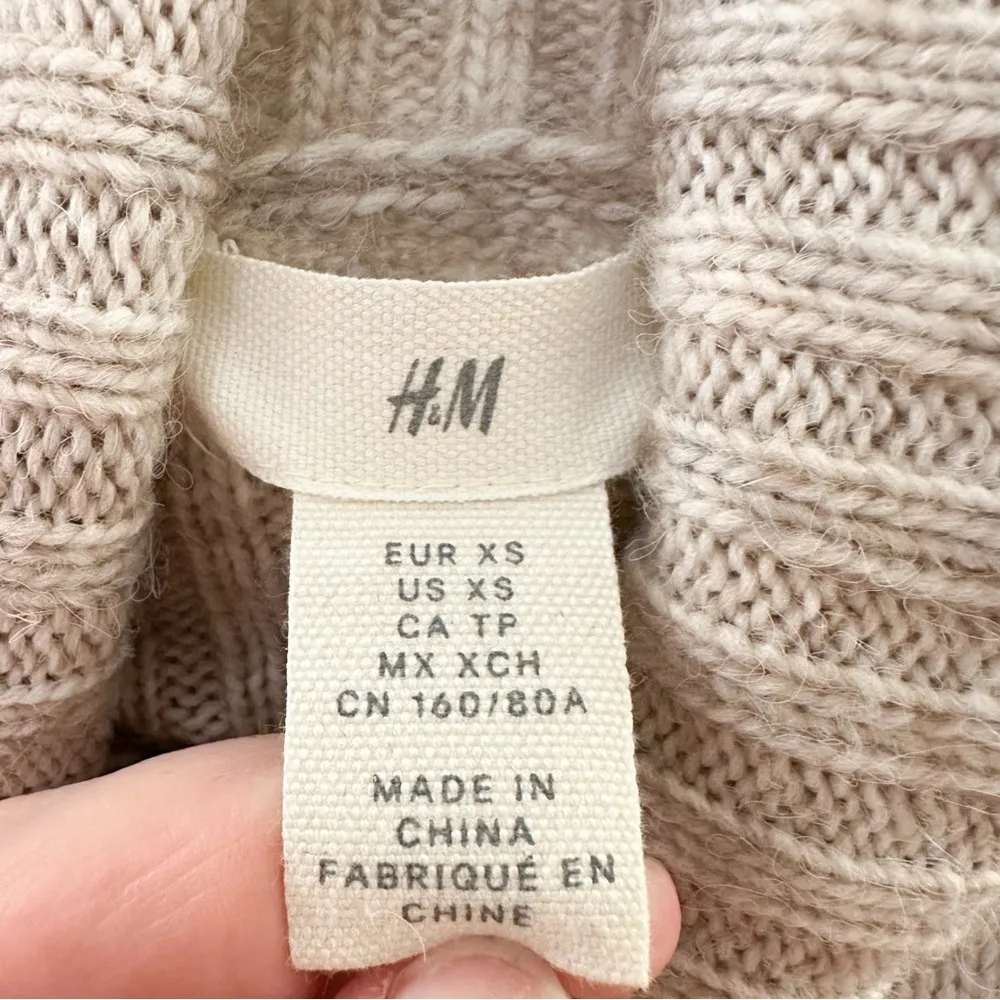 H&M Turtleneck Long Sleeve Sweater Dress Oversized Long Sleeve Neutral Tan sz XS - Image 4