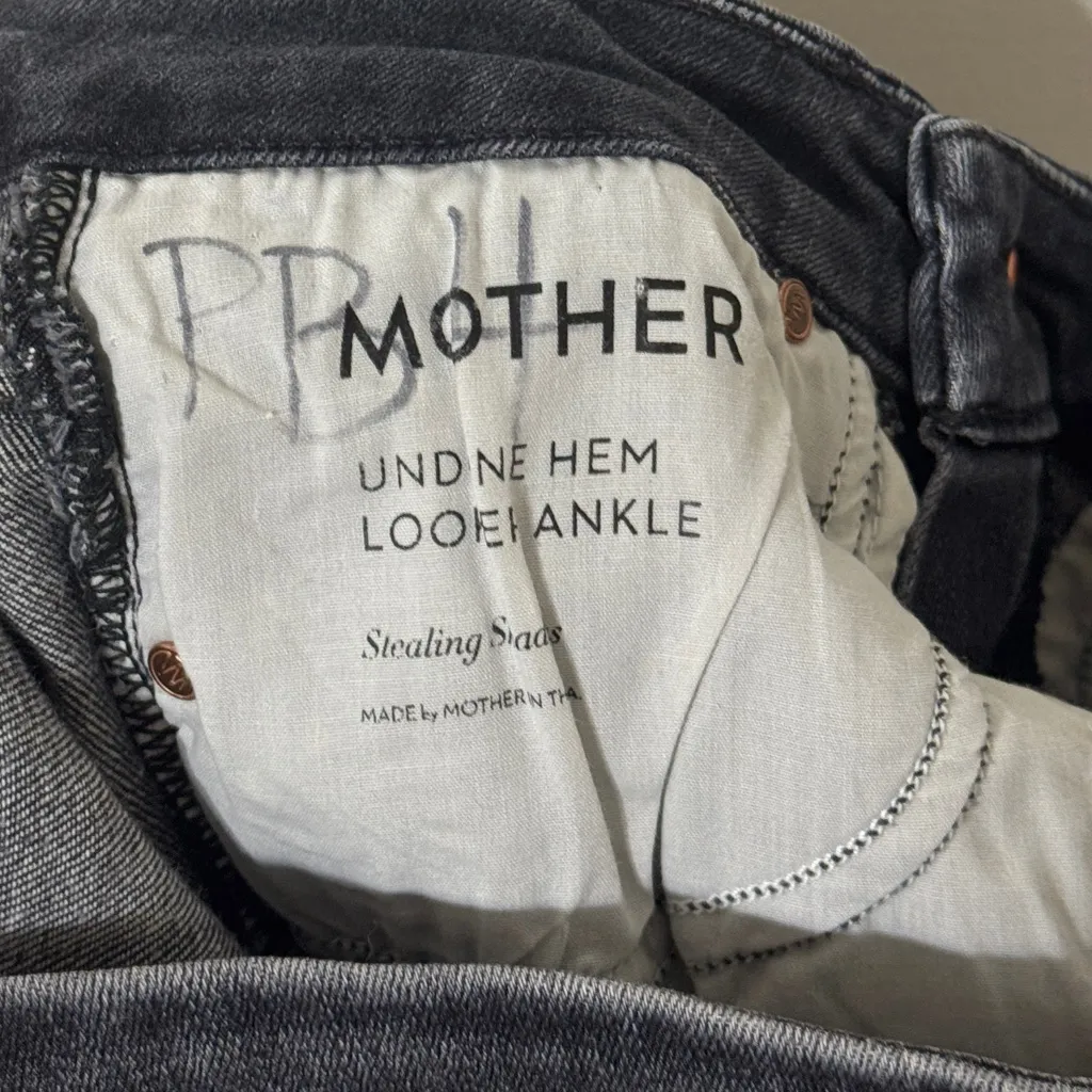 Mother The Undone Hem Looker Ankle in Stealing Shadows Distressed Black Jeans 24 - Image 9