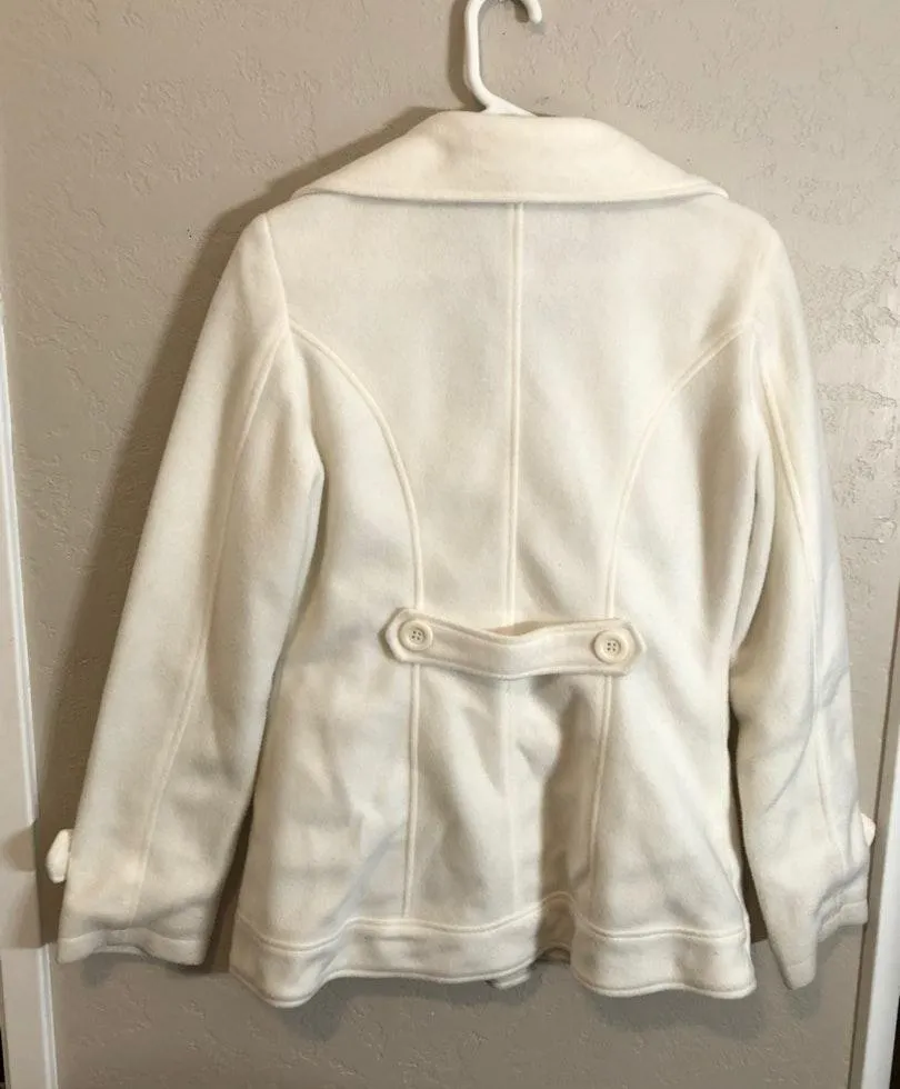 White Jacket  - Image 3