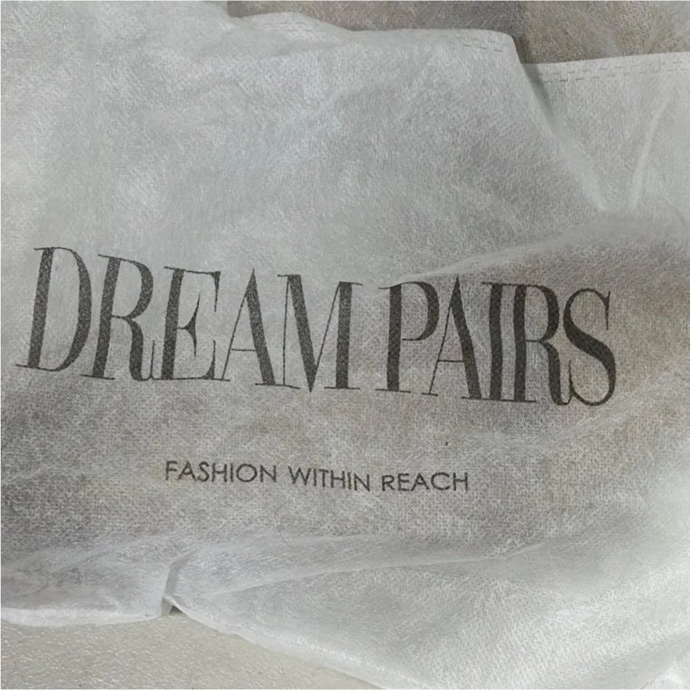 DREAM PAIRS Women's Ankle Strap Shoes Comfort Slip On Flats Shoes Size…9.5 - Image 6