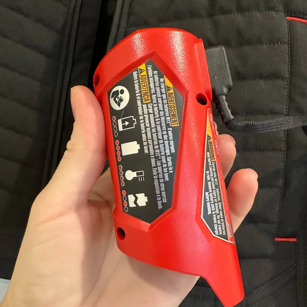 Milwaukee M12 AXIS Women's Black Heated Jacket, S - Image 6