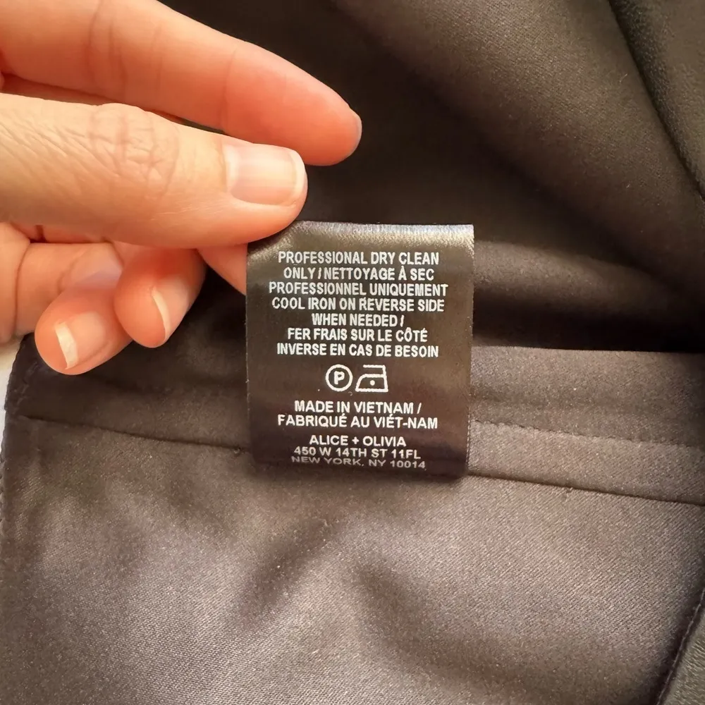 Alice + Olivia Avelina Vegan Leather Wide Leg Jumpsuit Size 4 NWT - Image 16