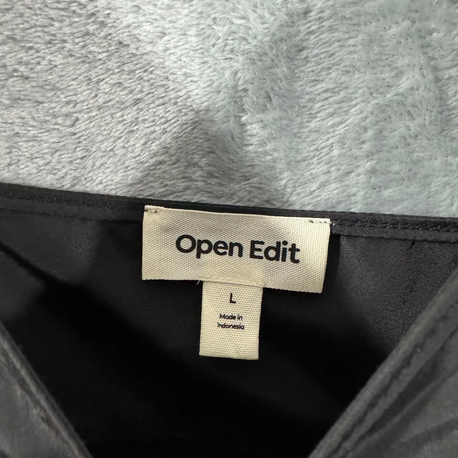 NWT Open Edit Black Spaghetti Strap Mini Dress with Side Slit Pleats Size L - Image 4