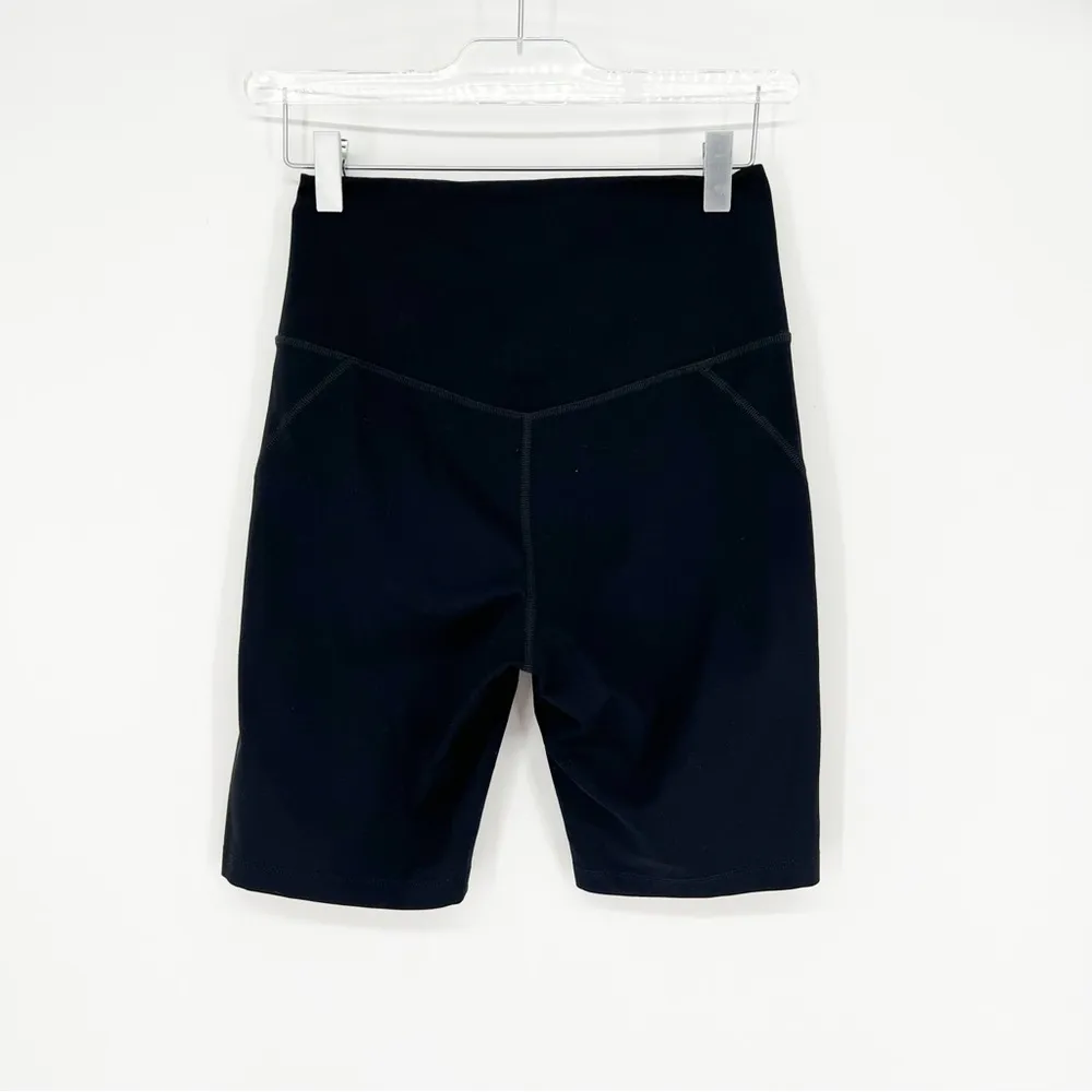 Girlfriend Collective Compressive Biker Shorts S Black - Image 3