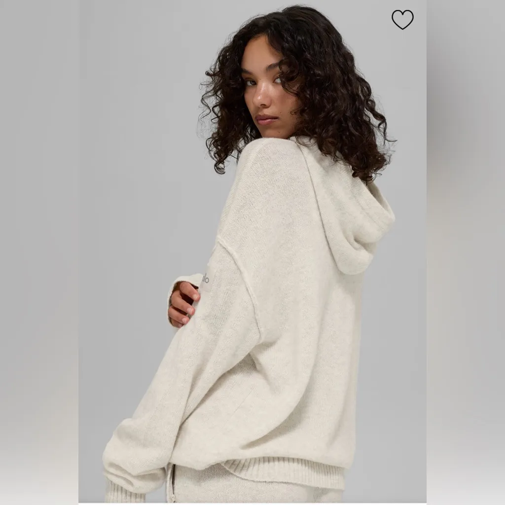 Alo Yoga NWT New Class Cashmere Hoodie Bone Heather Kangaroo Pocket L Oversized - Image 2