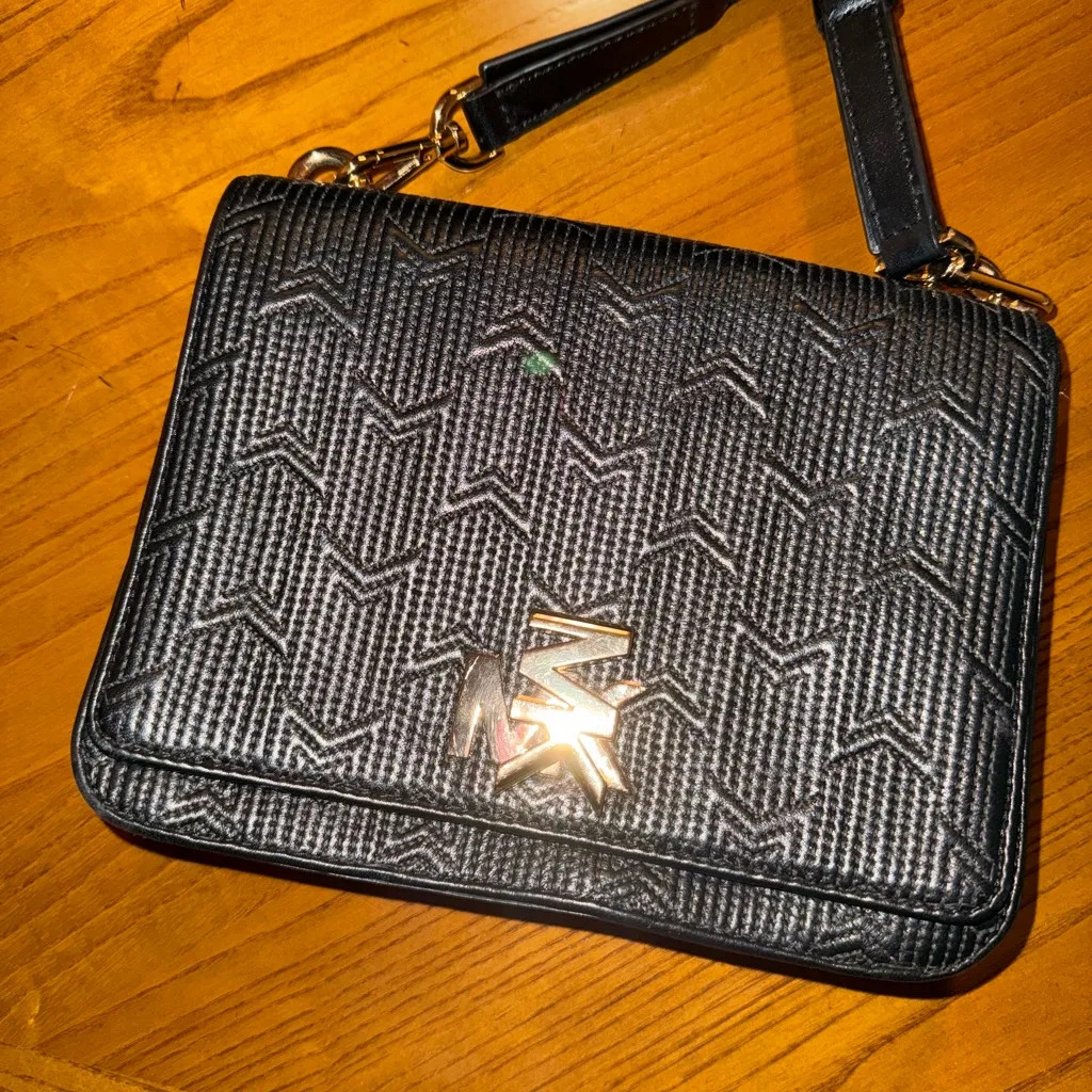 Michael Kors MK Logo Crossbody Bag Black Silver Chevron - Image 2