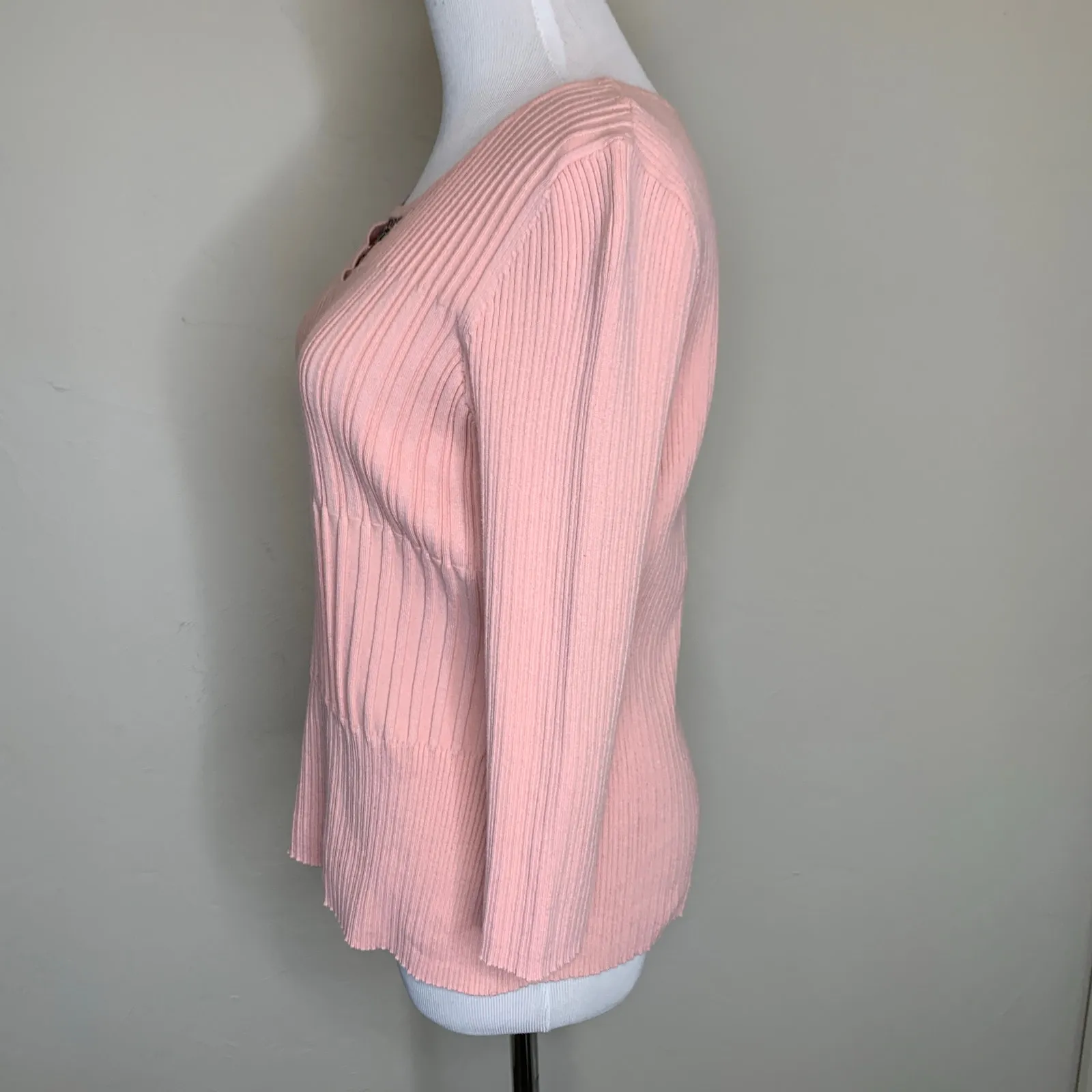 Y2K Vintage Pink Fitted Thin Sweater Cutout Hardware Sz Medium - Image 3