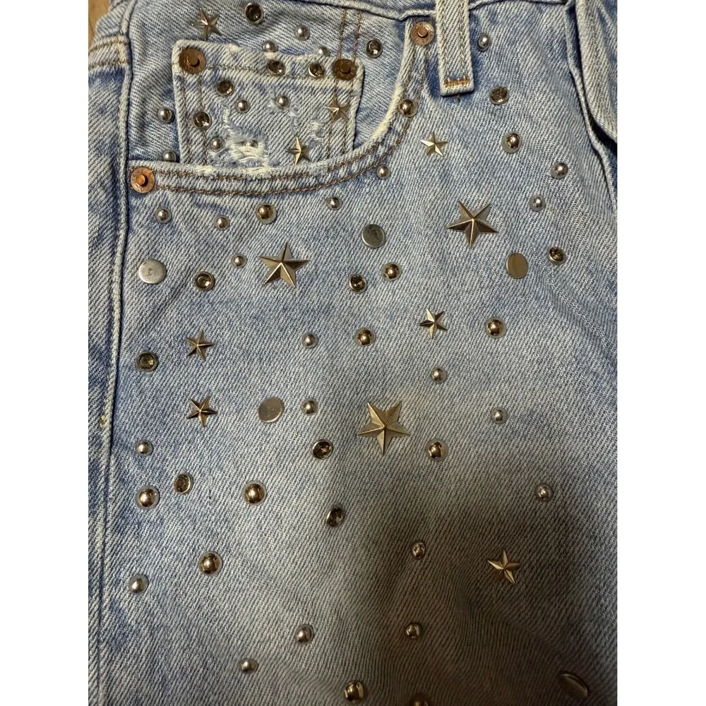 Levi 501 Straight Leg Rhinestone Grunge 25 Short 28 Inch Inseam Stars Light Wash - Image 4