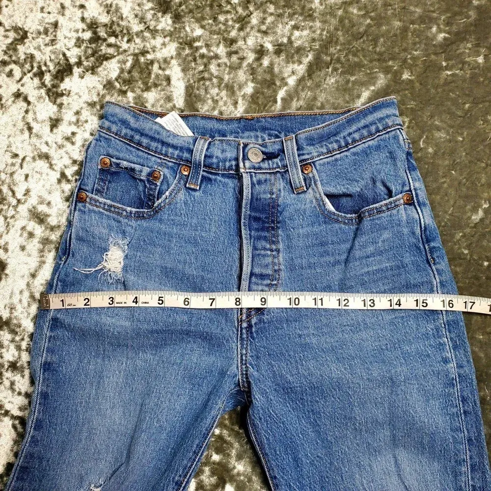 Levi's 501 High Waist Distressed Jeans - Image 2