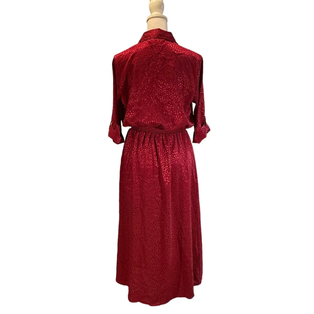 NWT Millennium Red Silky Short Sleeve Elastic Tie Waist Midi Dress Size Medium - Image 4