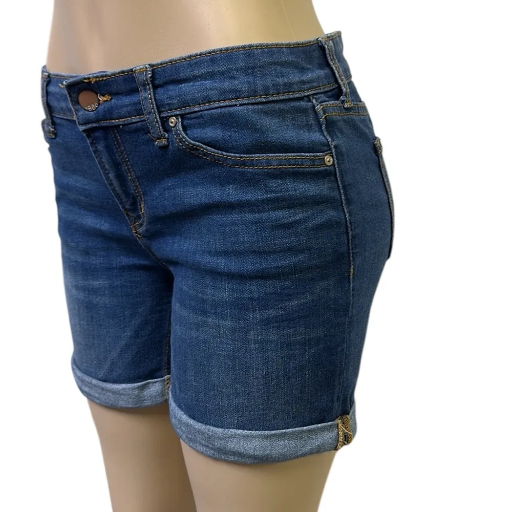 Gap Stretch Denim Cuffed 5 Pocket Mid Rise Medium Wash Blue Jean Shorts Womens 4 - Image 2