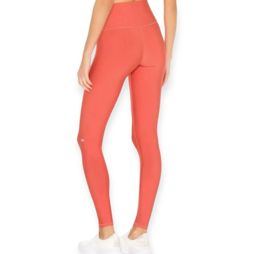 7/8 HIGH-WAIST AIRLIFT LEGGING STRAWBERRY SIZE SMALL - Image 4