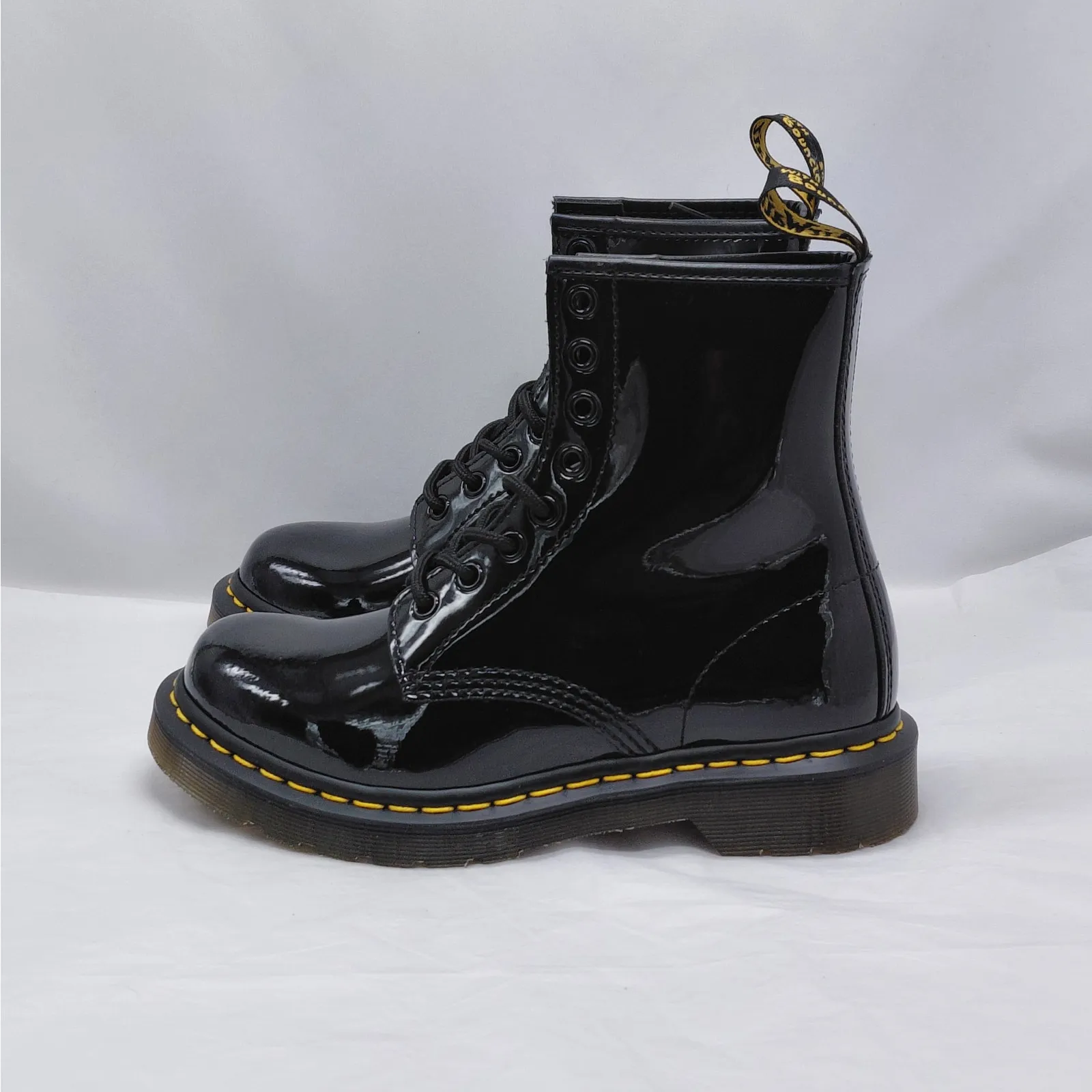 Dr. Martens Womens Combat Boots Size 6 Black Patent Goth Punk Biker Streetwear - Image 2