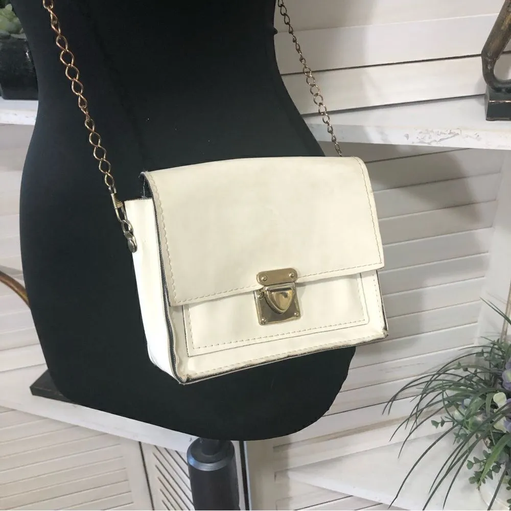 Vintage Y2K Cream Metal Chain Crossbody Bag Purse White - Image 2