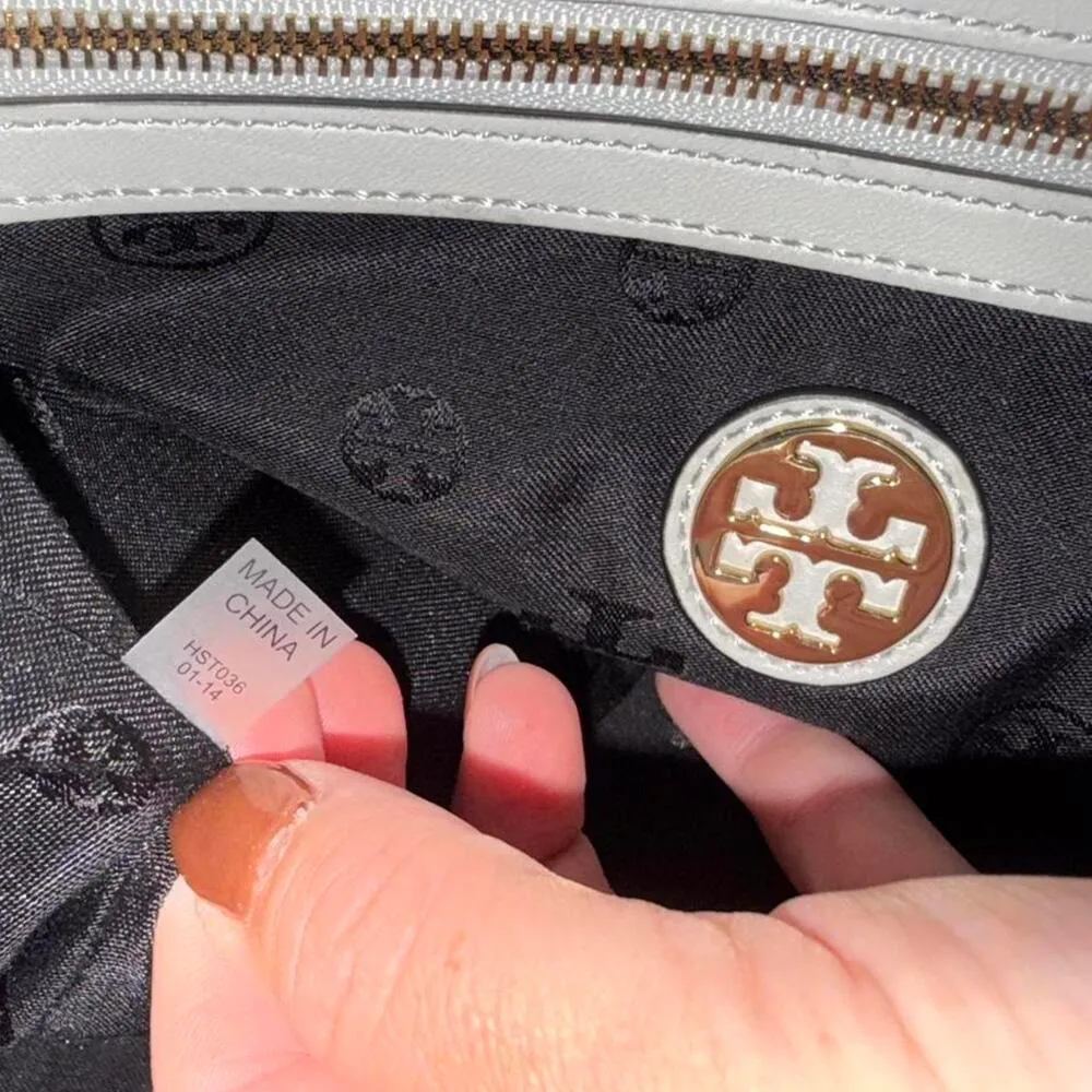 Tory Burch  fleming black white genuine leather quilted tote bag - Image 5