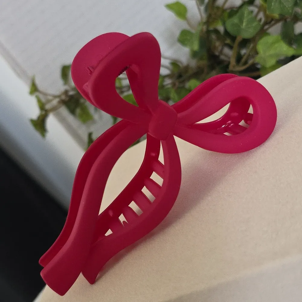 Set of 3 Claw Hair Clips Pink Bow Purple Bow Iridescent Clear Butterfly - Image 3