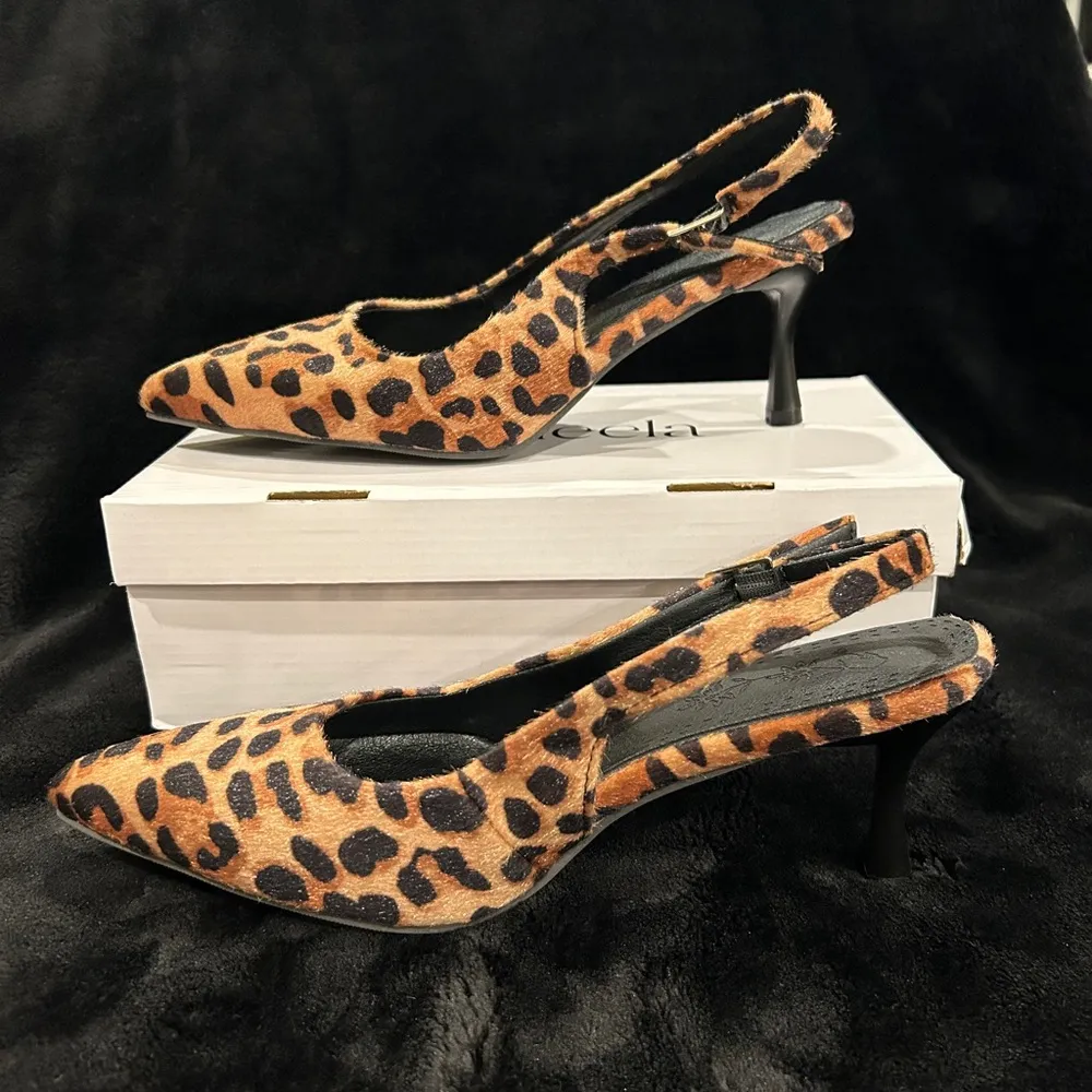 Leopard Print Slingback Heels Brown Size 9.5 - Image 3