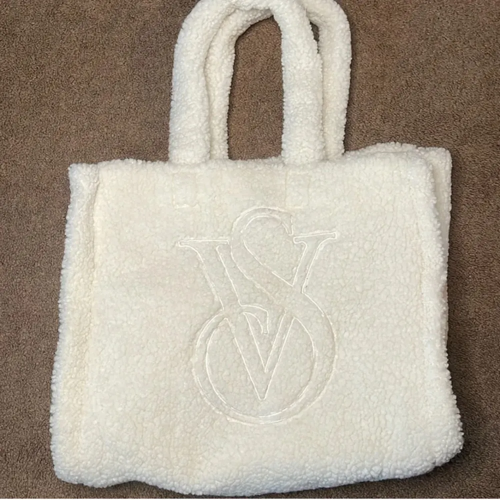 Victoria Secret Sherpa Weekender Tote Bag - Image 2