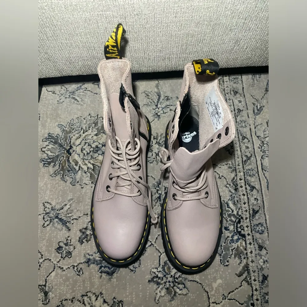 Dr. Martens Jadon III Boot Pisa Leather Platform - Image 9