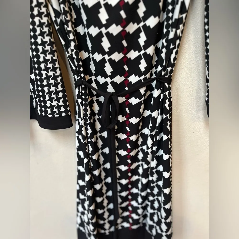 Laundry by Design Women’s Geometric Wearable Art Long Sleeve Stretch Dress Small - Image 9