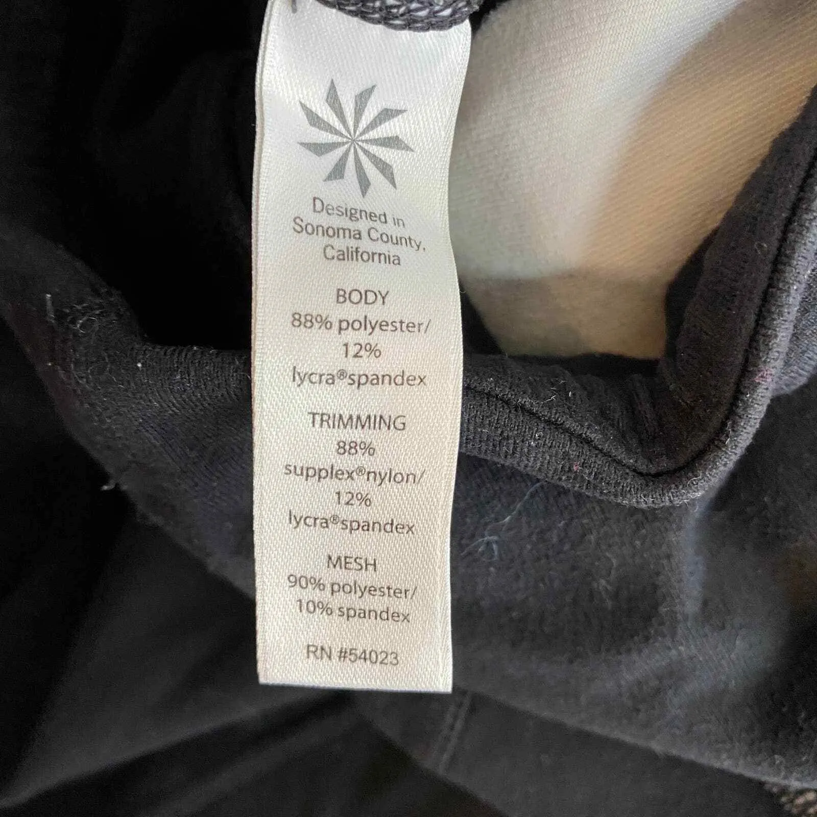 Athleta Leggings Women Small Black Floral Polyester Back Zip Pocket Side Pockets - Image 7