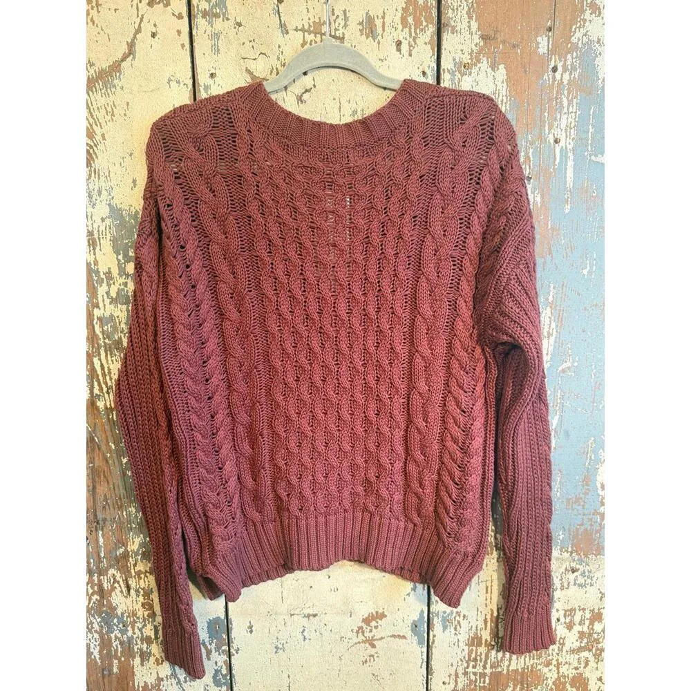 John + Jenn Paxton Cable Knit V Neck Pullover NWT size medium Red - Image 3