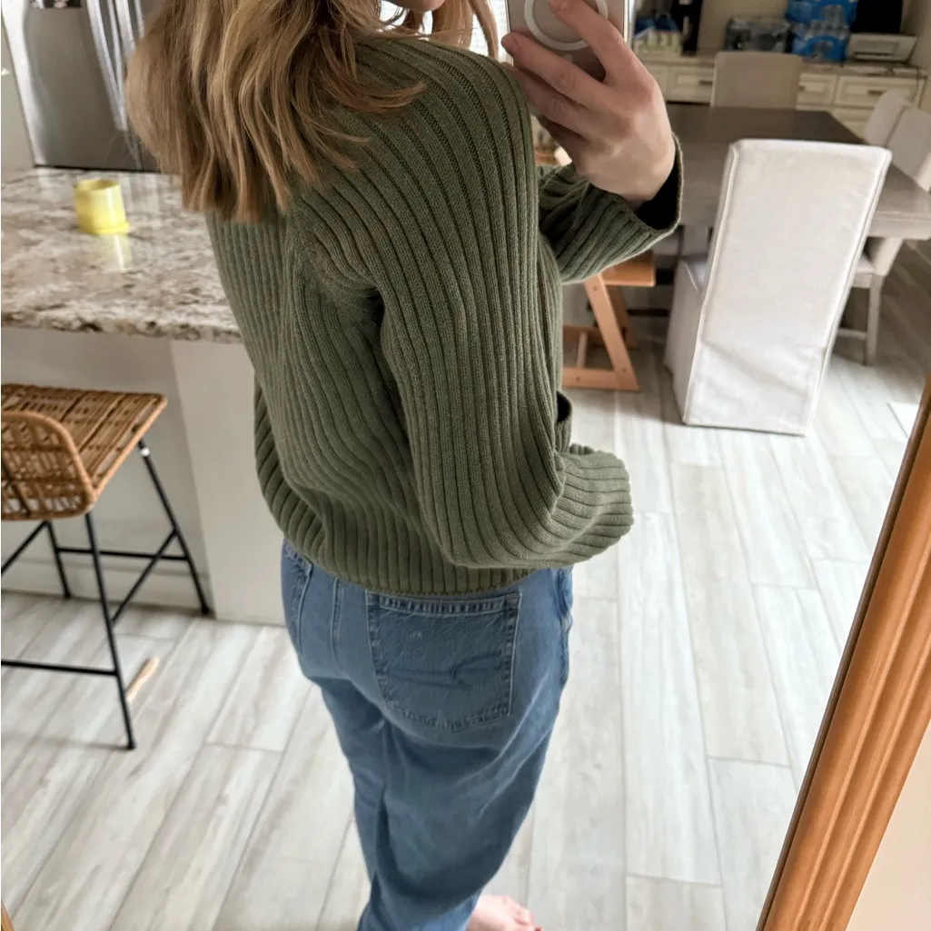 GAP Ribbed Button Front Cardigan Olive Green Cotton Sweater Size Small - Image 4